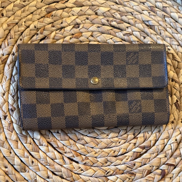 Louis Vuitton Handbags - LOUIS VUITTON Damier Ebene Sarah Long Wallet